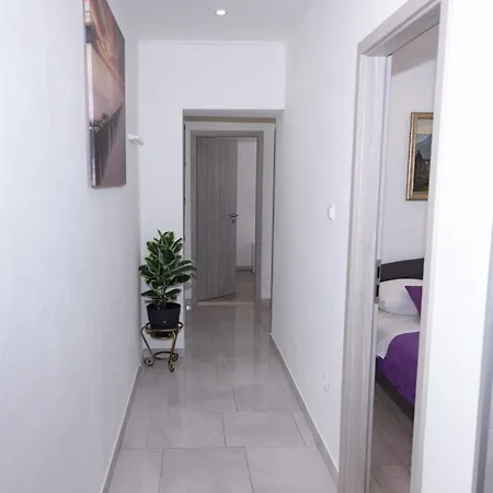 Felicita Villa Trogir