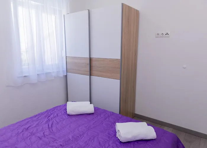 Felicita With Heated Pool * Trogir