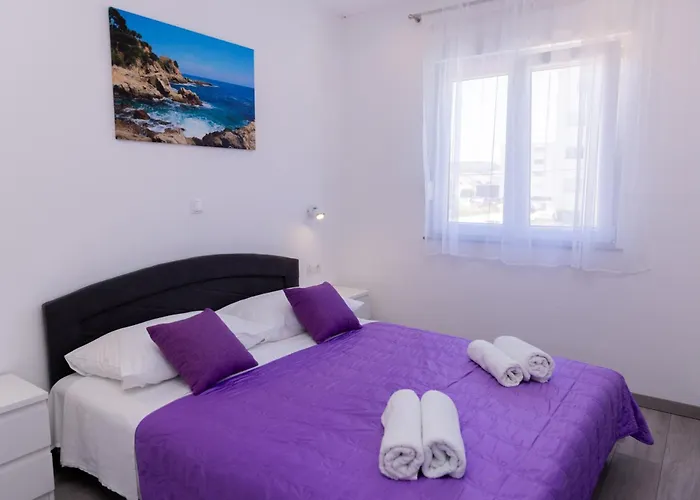 Felicita With Heated Pool Villa Trogir