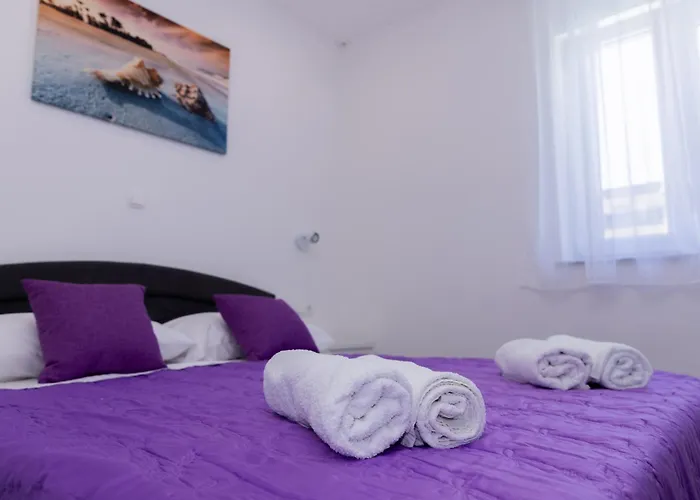 Villa Felicita With Heated Pool *