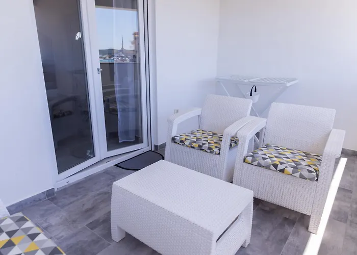 Felicita With Heated Pool *